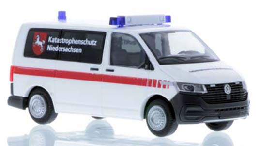 31660