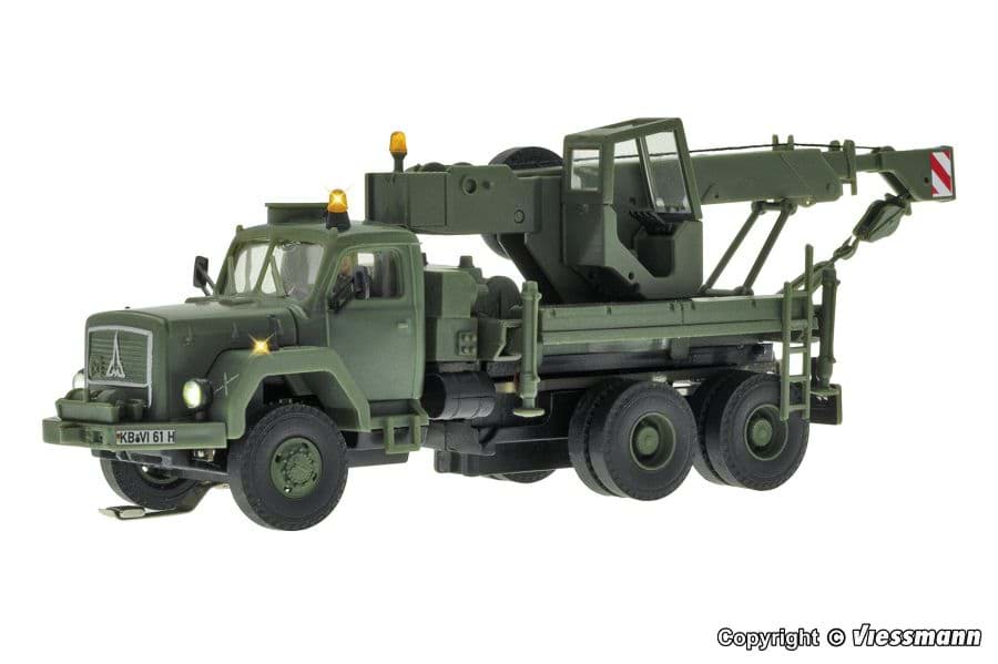 Bild von MAGIRUS DEUTZ 3-achs Bergekran mit Rundumleuchte, Militär, Funktionsmodell -CARmotion-