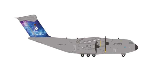 Picture of Vorbestellung Luftwaffe Airbus A400M Atlas - LTG 62, Wunstorf "70 Jahre Luftwaffe" (1:200)  (NH11/12.2026)